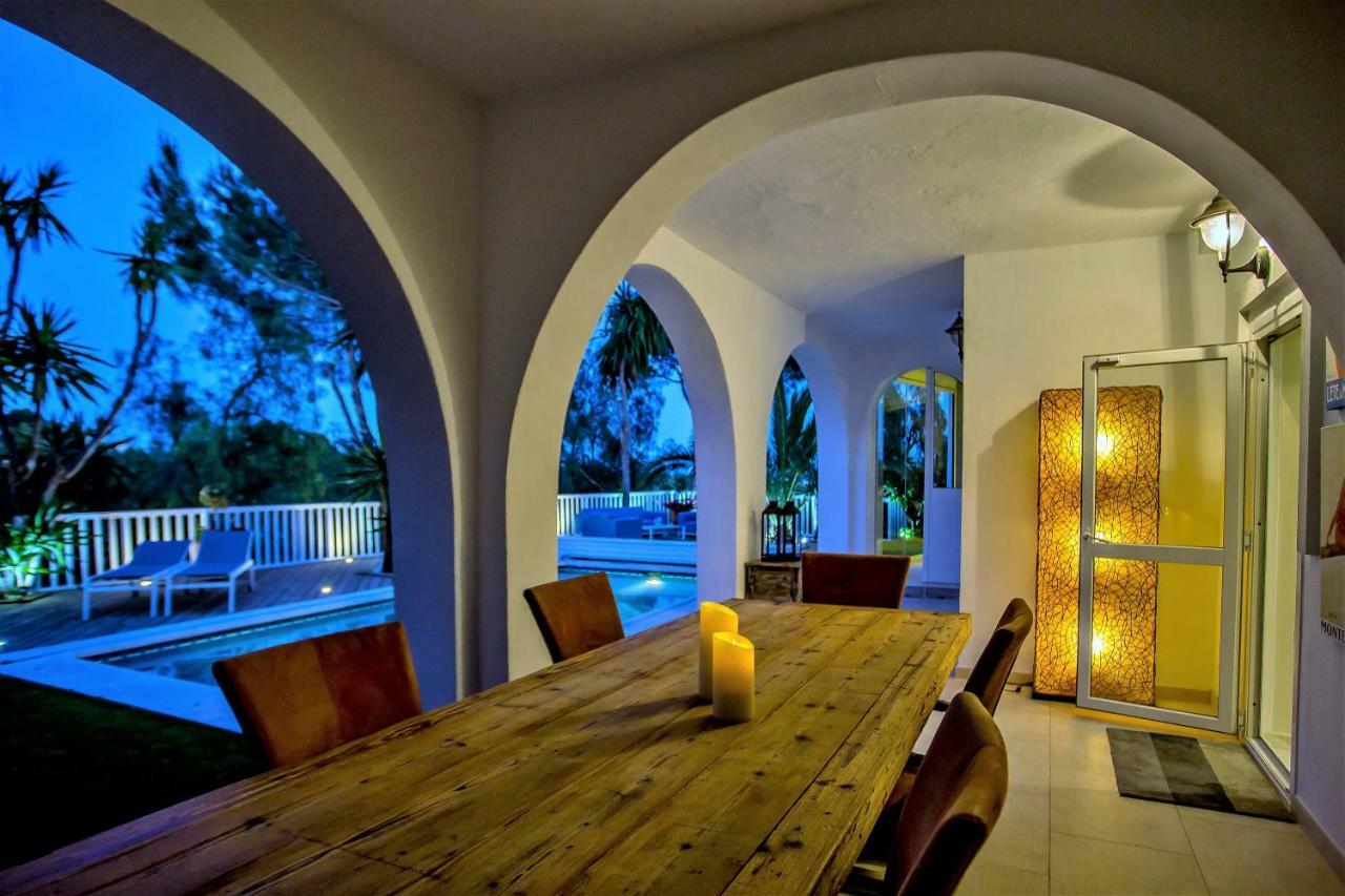 Luxury Villa With Swimming Pool And Jacuzzi Marbella Exterior foto