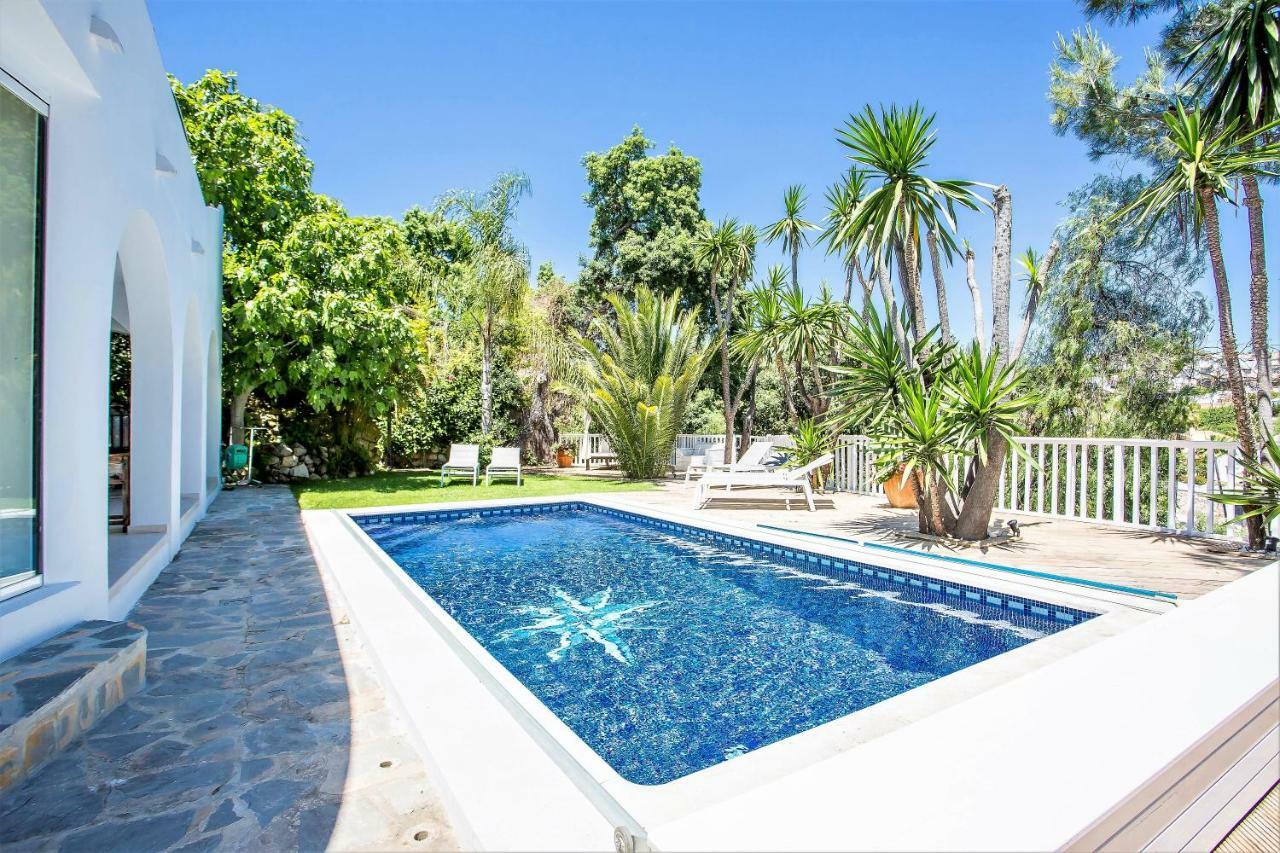 Luxury Villa With Swimming Pool And Jacuzzi Marbella Exterior foto